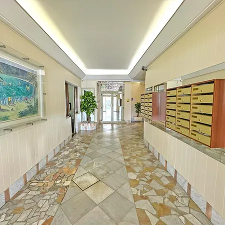 Promenade - Rocamare Promenade Апартаменты