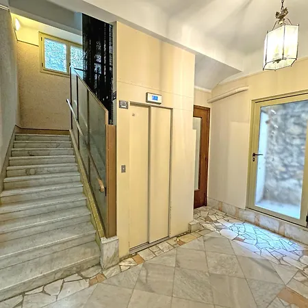 Апартаменты Promenade - Rocamare Promenade