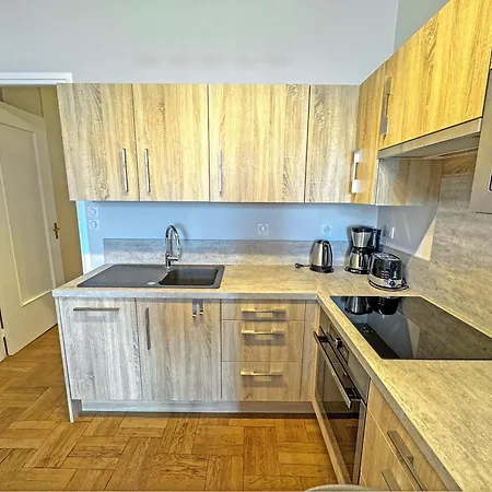 Апартаменты Promenade - Rocamare Promenade *